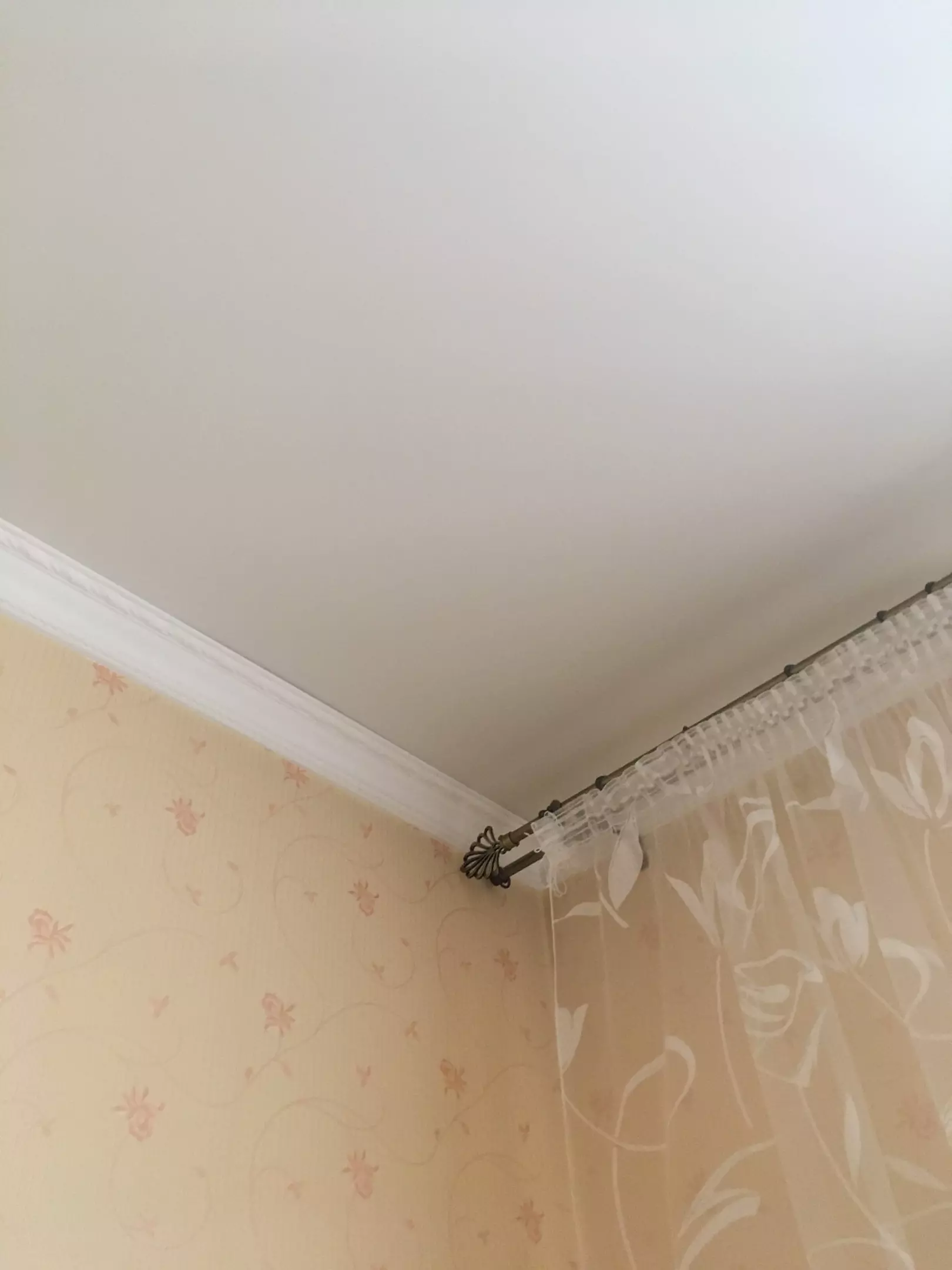 Волжский, Мира, 103, фото 1