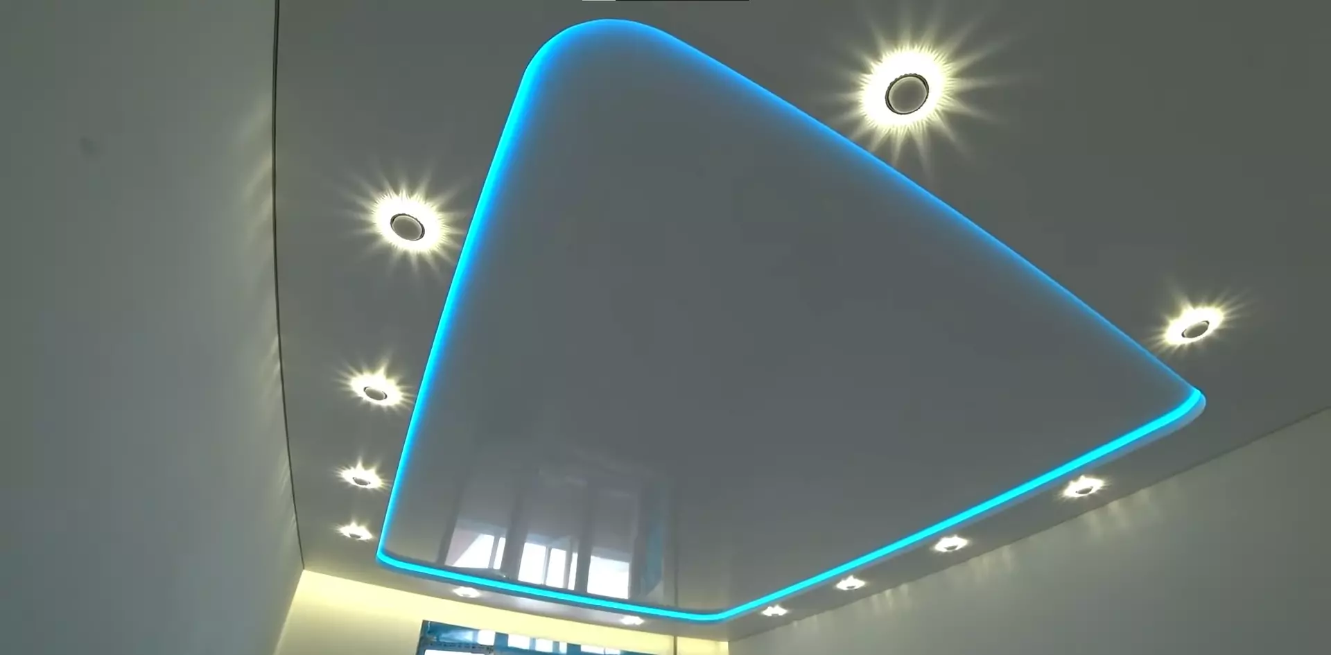 Майкоп, Краснооктябрьская, 31, фото 1